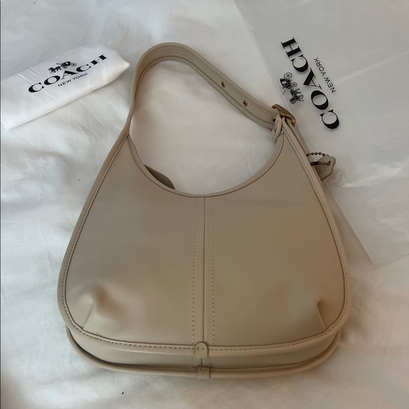 COACH Ergo C2265 - Picture 4 of 9